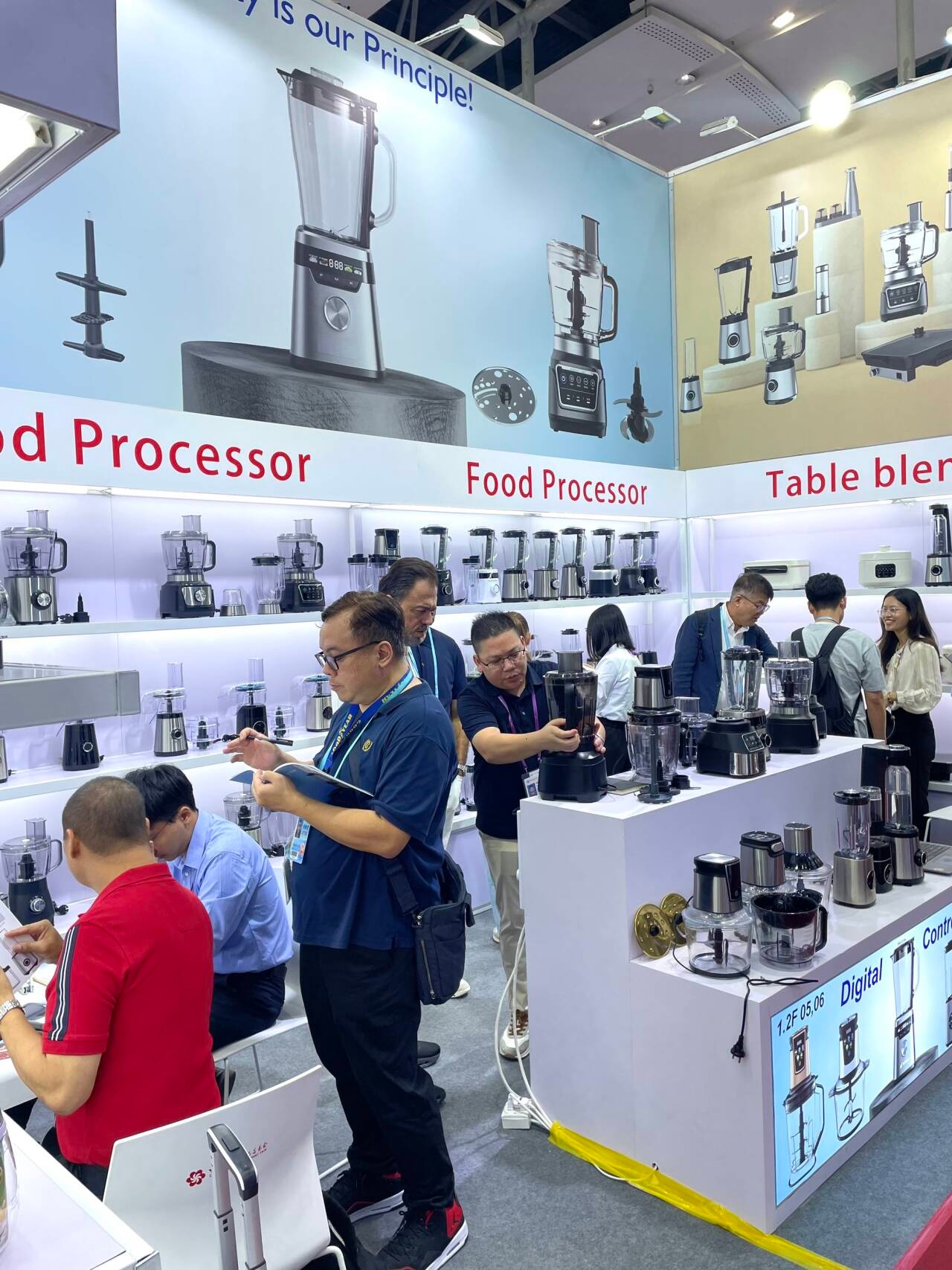 10db8eca2b6b1736a3a176a878e8e0a6_720